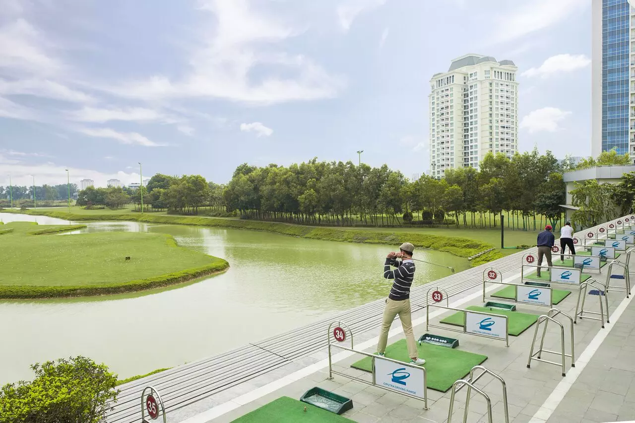 Sân golf tại Ciputra