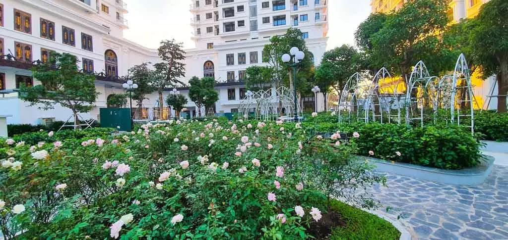 tien ich xanh iris garden