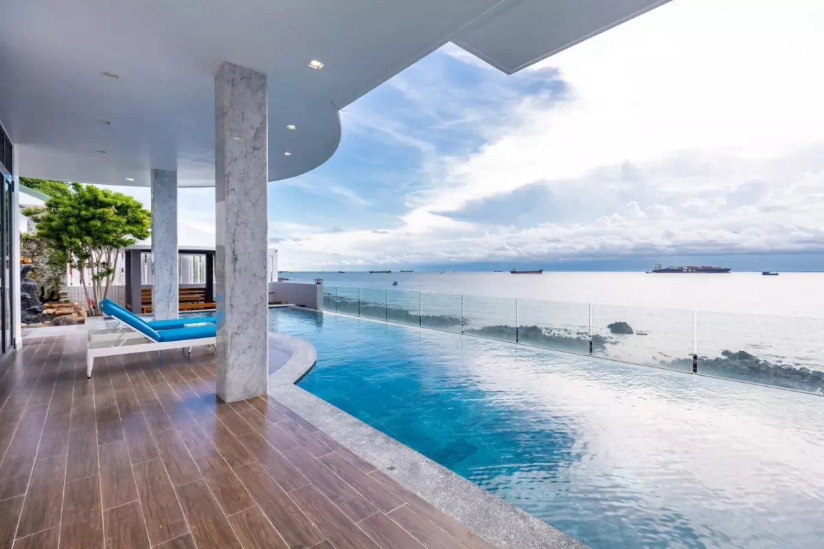 Villa Amanda Ruby Infinity