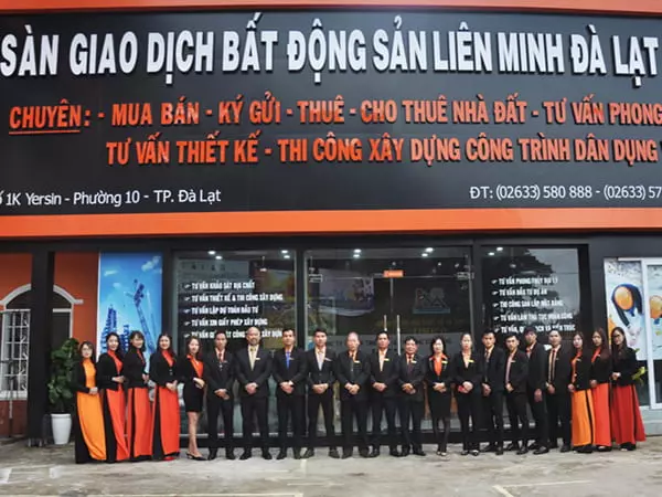 Biển quảng cáo văn phòng nhà đất