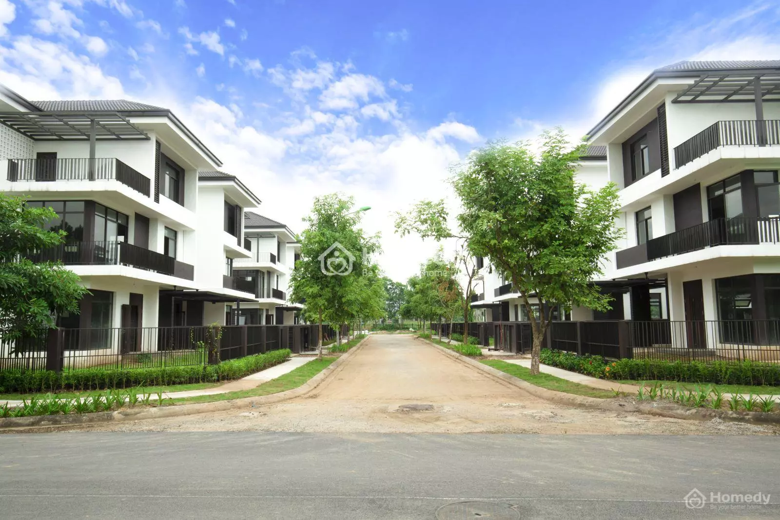 Bán Nhà biệt thự, liền kề Hado Charm Villas năm 2024