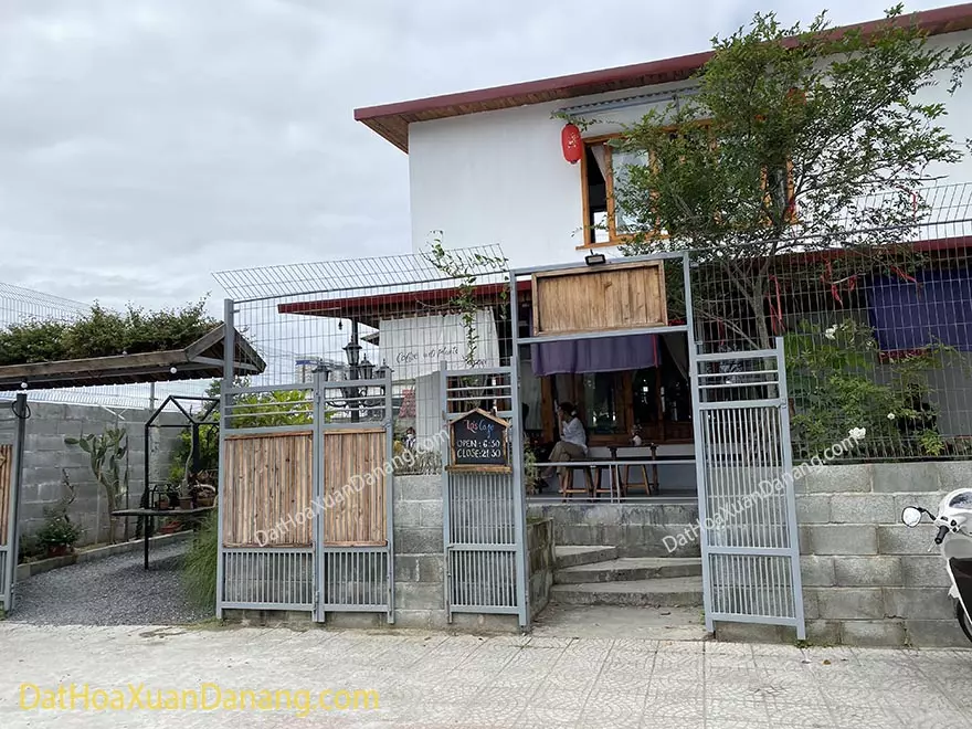 La's Cafe tại 43 Nguyễn Văn Thông, Hoà Xuân, Đà Nẵng