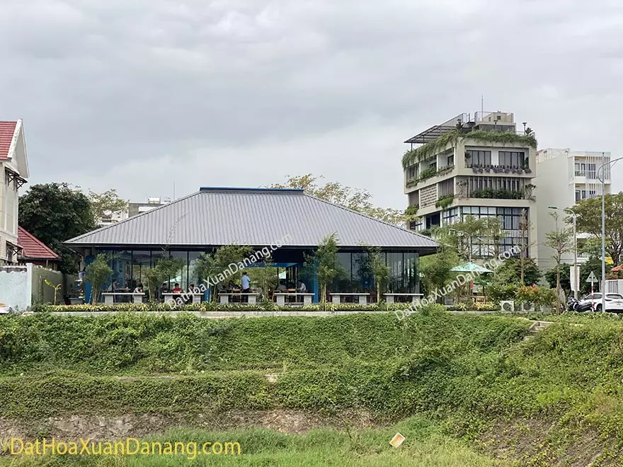 Euro Cafeteria tại 15 Lê Quang Đạo, Hoà Xuân, Đà Nẵng