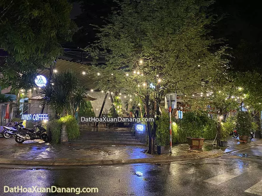 Amor Cafe tại 215 Văn Tiến Dũng, Hoà Xuân, Đà Nẵng