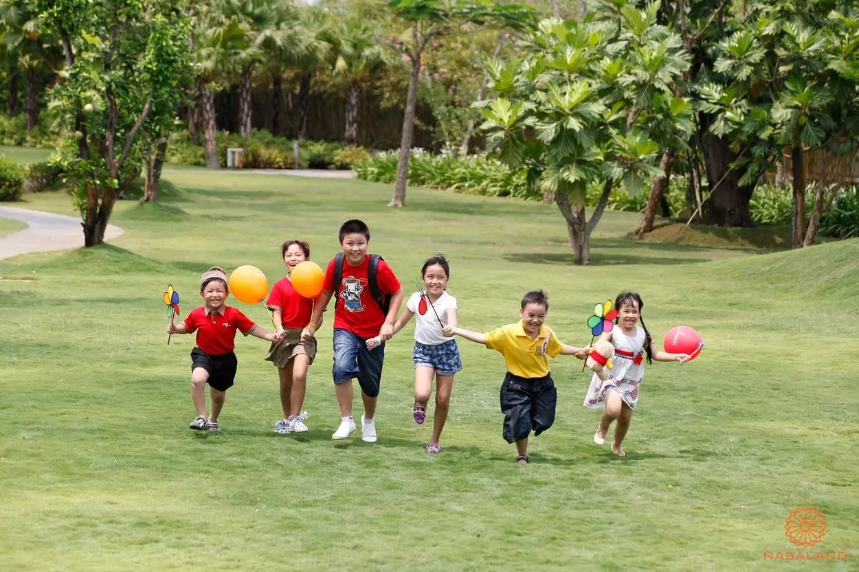 Tiện ích nhà phố Dragon Village - công viên