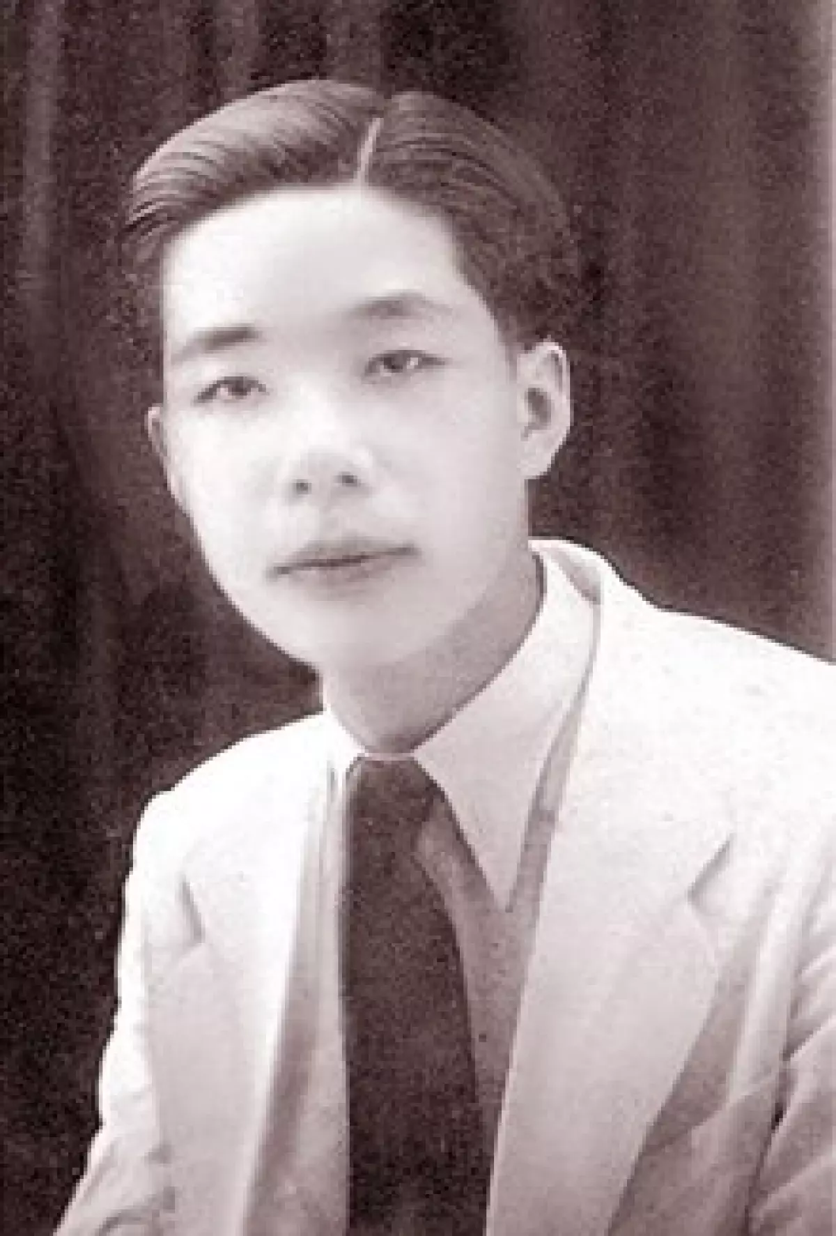 Nguyễn Huy Tưởng